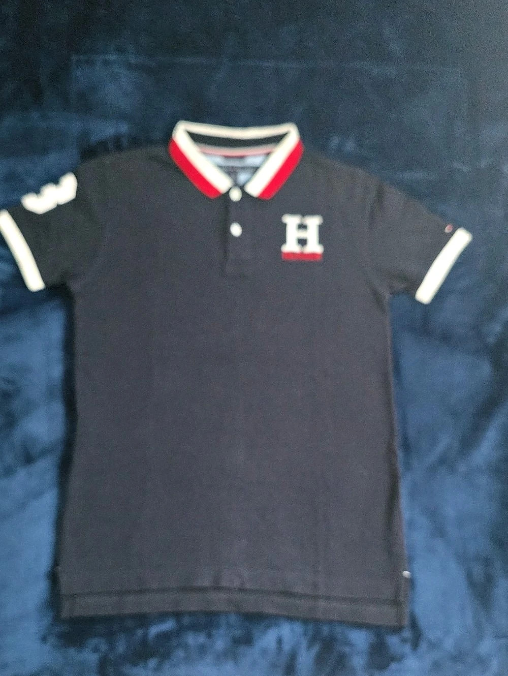 Tommy Hilfiger H-Logo Pique Polo Shirt Boyss Large Black & Red